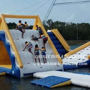 Bouncia-Inflatable-Floating-Water-Theme-Park-For-11.jpg
