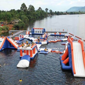 Cambodia-Water-Games-Inflatable-Water-Park-Equipment-1.jpg