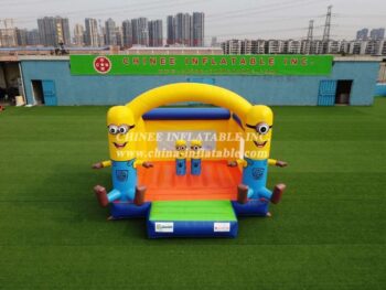 T2-3218 Minions Inflatable Bouncer