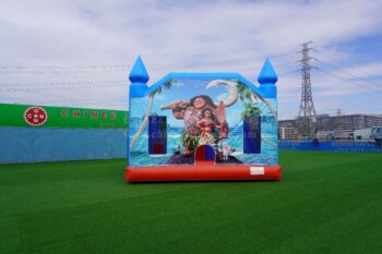 T2-2591 Disney Moana Bouncy Castle